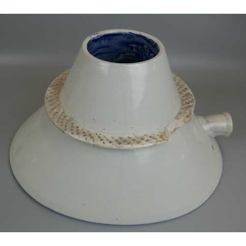 289 - Victorian blue & white thunderbox bowl