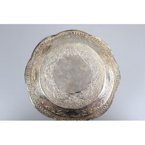 6 - White metal tray - Possibly Indian silver - Diameter: 26cm