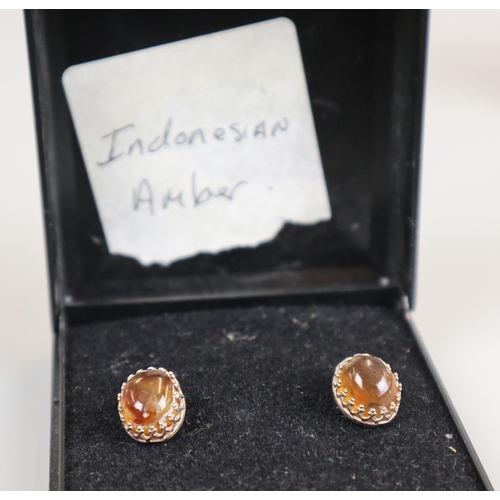 73 - Collection of amber jewellery