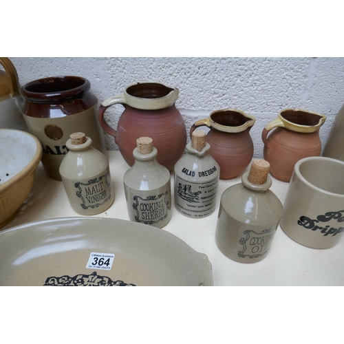 364 - Collection of stoneware to include Doulton Lambeth