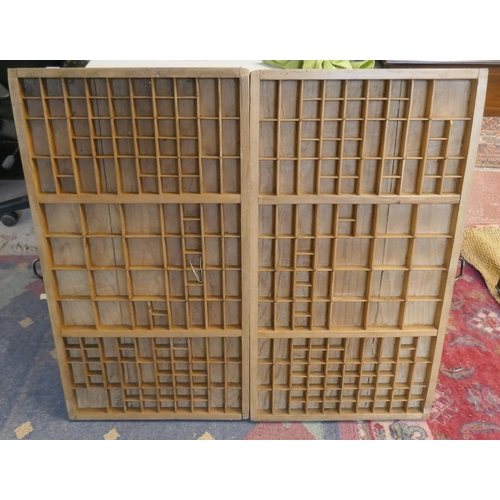 385 - 2 printers trays