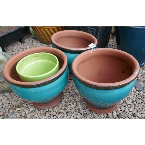 432 - Set of 3 terracotta glazed planters together with a set of 2 others