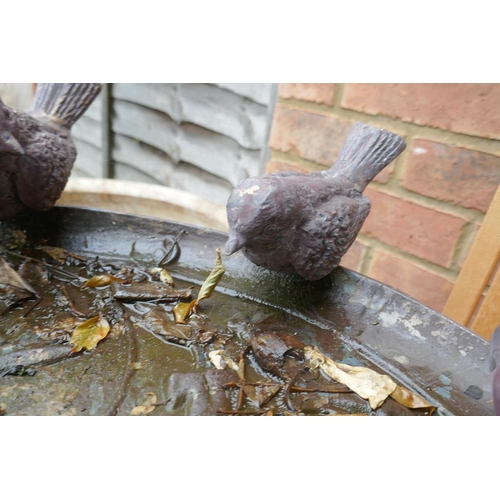 470 - Metal bird bath adorned with birds