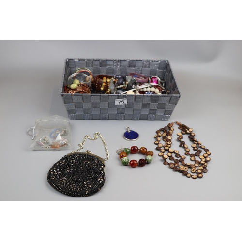 75 - Collection of costume jewellery etc