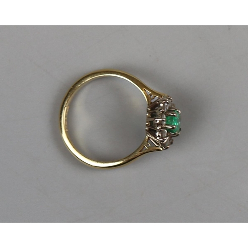 14 - Fine 18ct gold emerald & diamond cluster ring - Size P