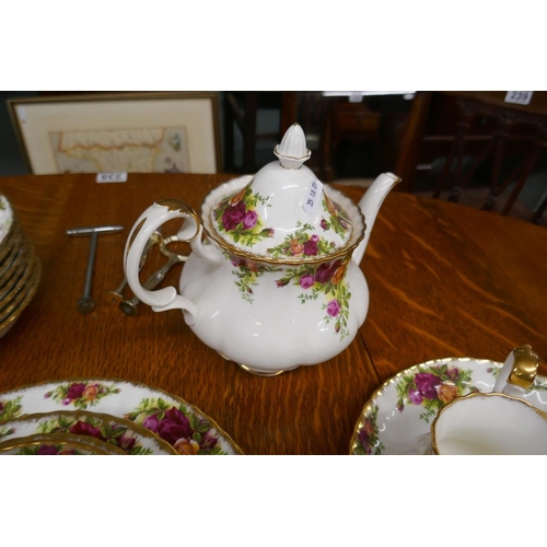 240 - Royal Albert Old Country Roses tea set