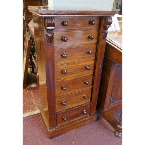 249 - Mahogany Wellington chest - Approx size: W: 52cm D: 36cm H: 106cm