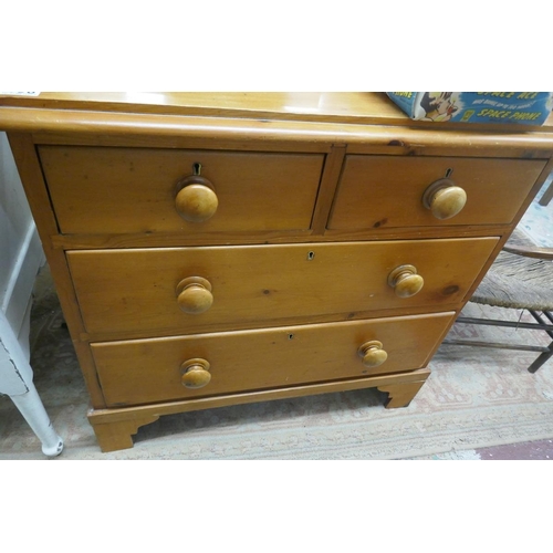 306 - Pine chest of 2 over 2 drawers - Approx size: W: 83cm D: 46cm H: 79cm