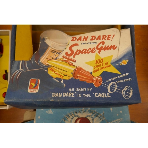 307 - 3 Vintage Dan Dare guns along with Space Ace Space Phone, all in original boxes