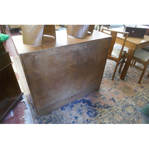 316 - Pre-war Gordon Russell sideboard as seen in the Gordon Russell museum - Approx size: W: 107cm D: 50c... 