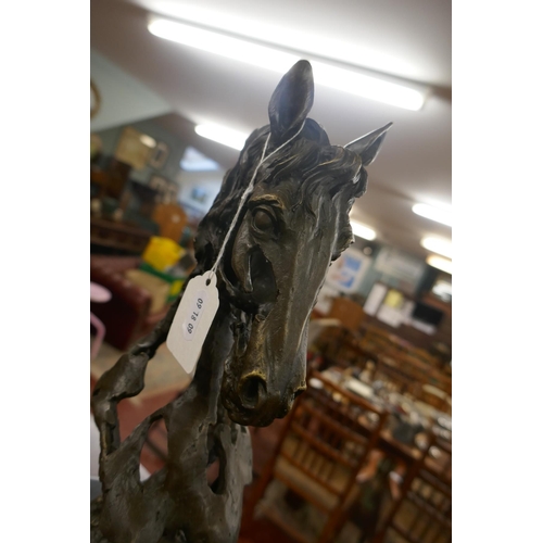 321 - Bronze on marble base - Unusual horse bust - Approx H: 41cm