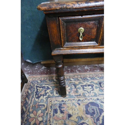 326 - Early oak dresser base - Approx size: W: 192cm D: 46cm H: 87cm