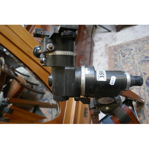 359 - Transit movement for a telescope with an equatorial mount