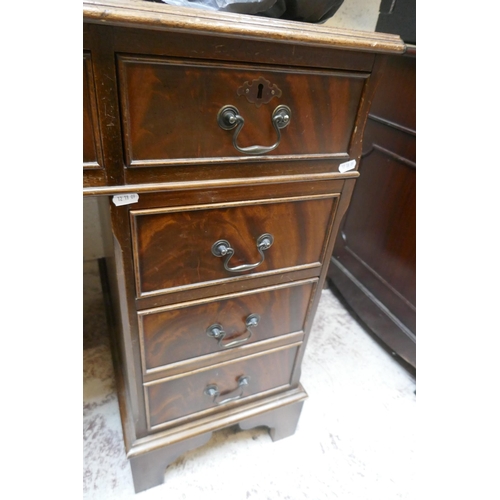 363 - Mahogany leather top pedestal desk