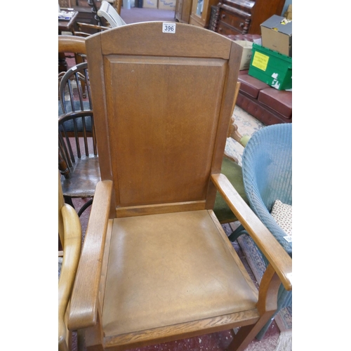 396 - Arts & Crafts oak throne chair