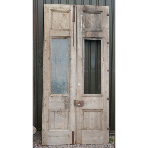 418 - Pair of very large pine antique doors - Approx overall size: 295cm x 140cm