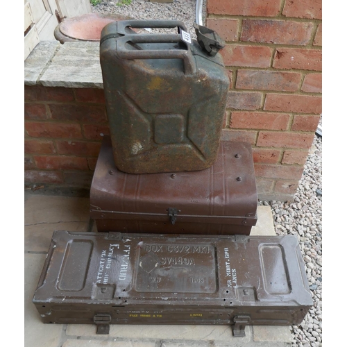 433 - Metal ammunition box, metal trunk and a Jerry can