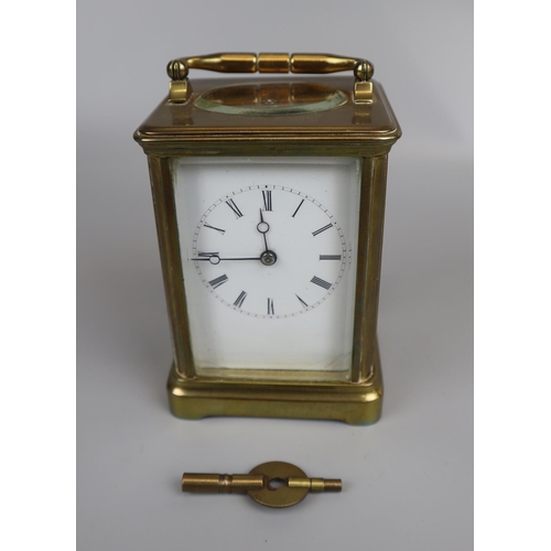 70 - Carriage clock with key