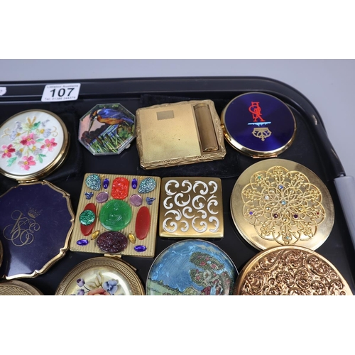 107 - Large collection of compacts