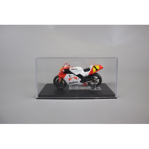 151 - 19 1:24 scale model Yamaha Bikes - No 9