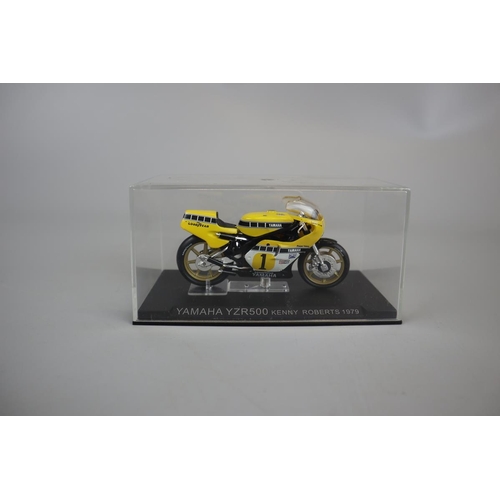 151 - 19 1:24 scale model Yamaha Bikes - No 9