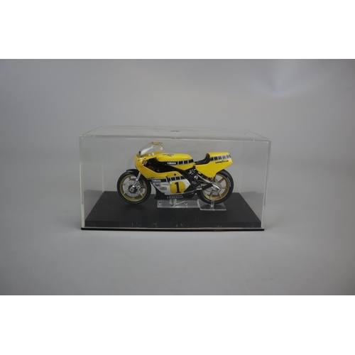 151 - 19 1:24 scale model Yamaha Bikes - No 9