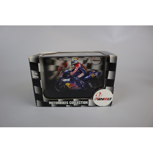 151 - 19 1:24 scale model Yamaha Bikes - No 9