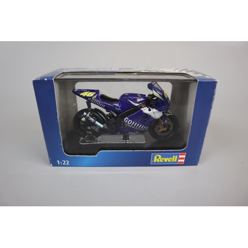 153 - 19 1:24 and 1:18 scale model Valentino Rossi Bikes