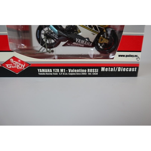 153 - 19 1:24 and 1:18 scale model Valentino Rossi Bikes