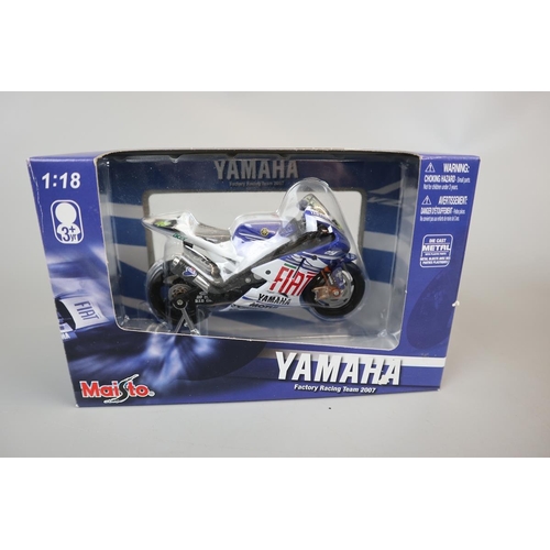 153 - 19 1:24 and 1:18 scale model Valentino Rossi Bikes