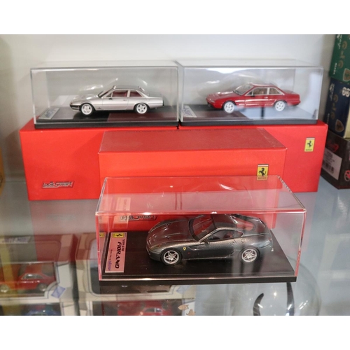 161 - Collection of 3 Look Smart 1:43 scale model Ferraris - No 22