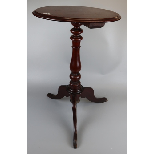 211 - Mahogany tripod table