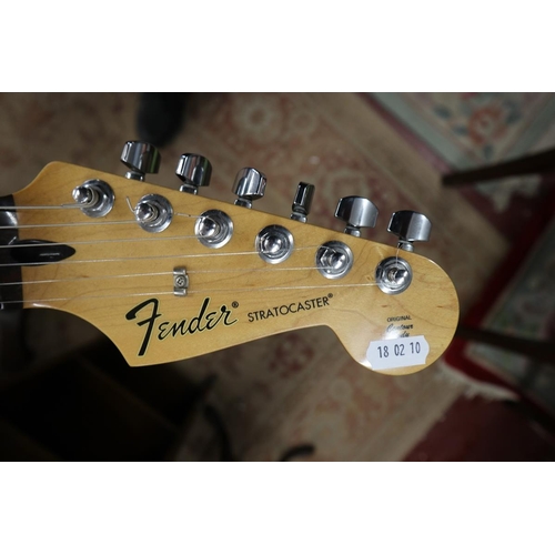 231 - Fender Stratocaster guitar