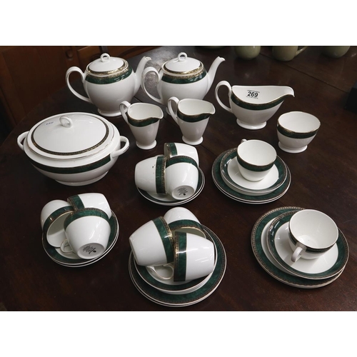 269 - Wedgwood tea service to include 2 teapots - Aegean