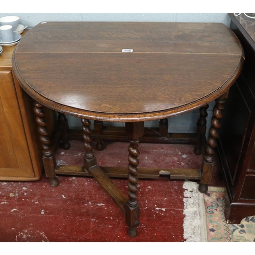 280 - Oak barley-twist gateleg table