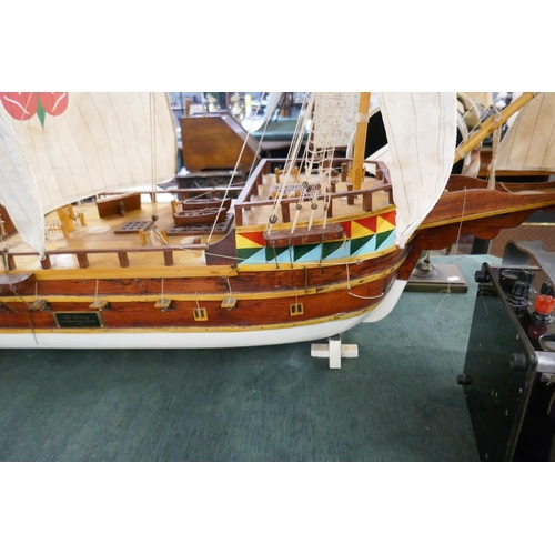 403 - Scratch built model galleon - The revenge - Richard Grenville's ship, 1591 - Built c1950 and restore... 