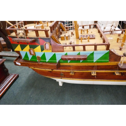 403 - Scratch built model galleon - The revenge - Richard Grenville's ship, 1591 - Built c1950 and restore... 