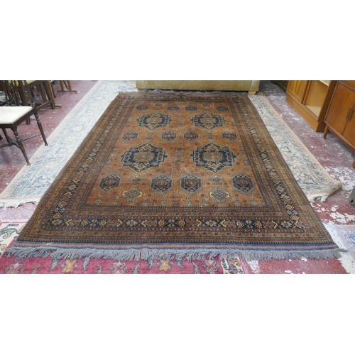 518 - Patterned astern carpet - Approx size: 306cm x 203cm