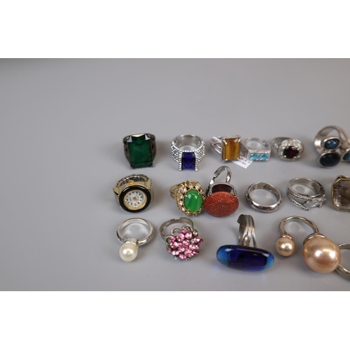 69 - Large collection of costume rings