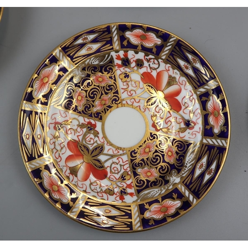 101 - Collection of Royal Crown Derby - Imari pattern