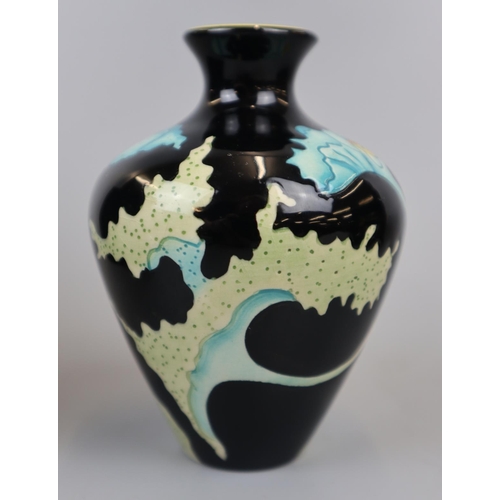 113 - Moorcroft ‘Black Ryden Papaver’ Vase - Designed by Kerry Goodwin - 2003 - H: 10cm