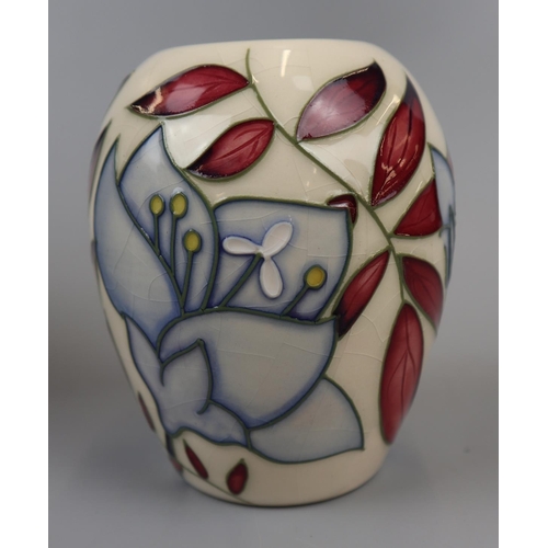 118 - Moorcroft ‘Jacob’s Ladder’ Vase - Designed by Alicia Amison - 2004 - Approx. H: 9.5cm