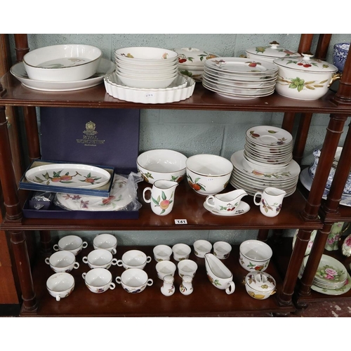 141 - Large collection of Royal Worcester Evesham pattern