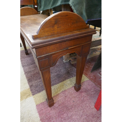 172 - Small oak window bench