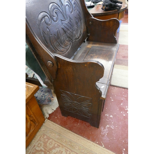 174 - Oak monks bench