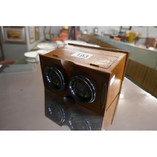 193 - Wooden stereoscope - Matty - Paris and 3 boxes of glass slides