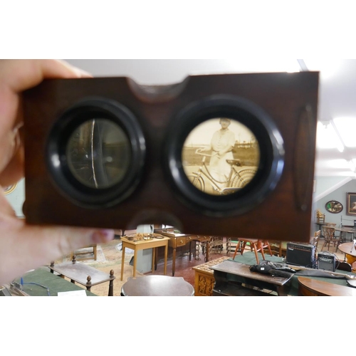 193 - Wooden stereoscope - Matty - Paris and 3 boxes of glass slides