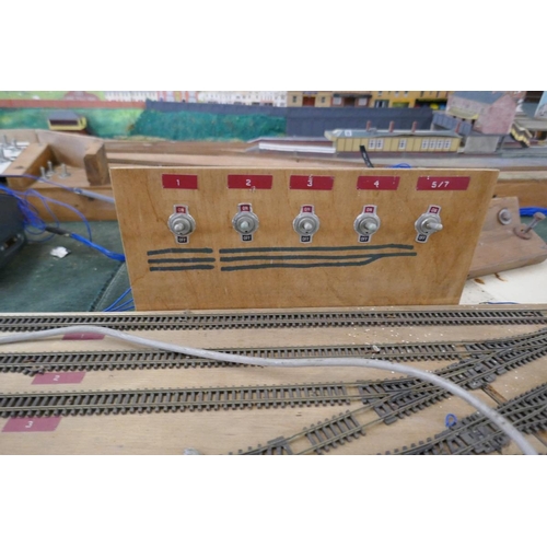 224 - N Gauge model railway