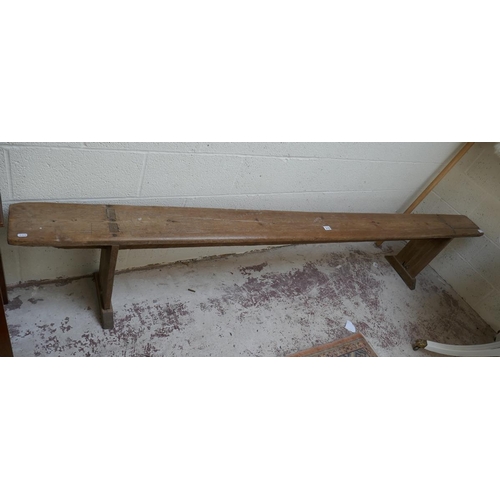 315 - Antique rustic bench - Approx. L: 268cm