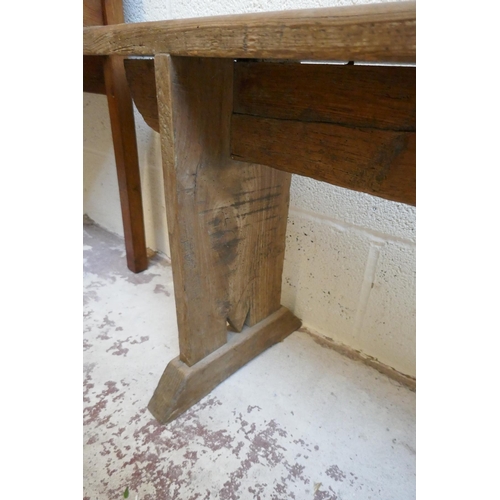 315 - Antique rustic bench - Approx. L: 268cm